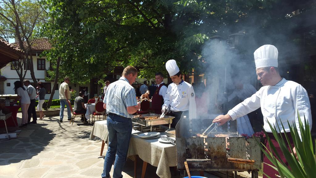 Bozukova House Hotel Sliven ภายนอก รูปภาพ