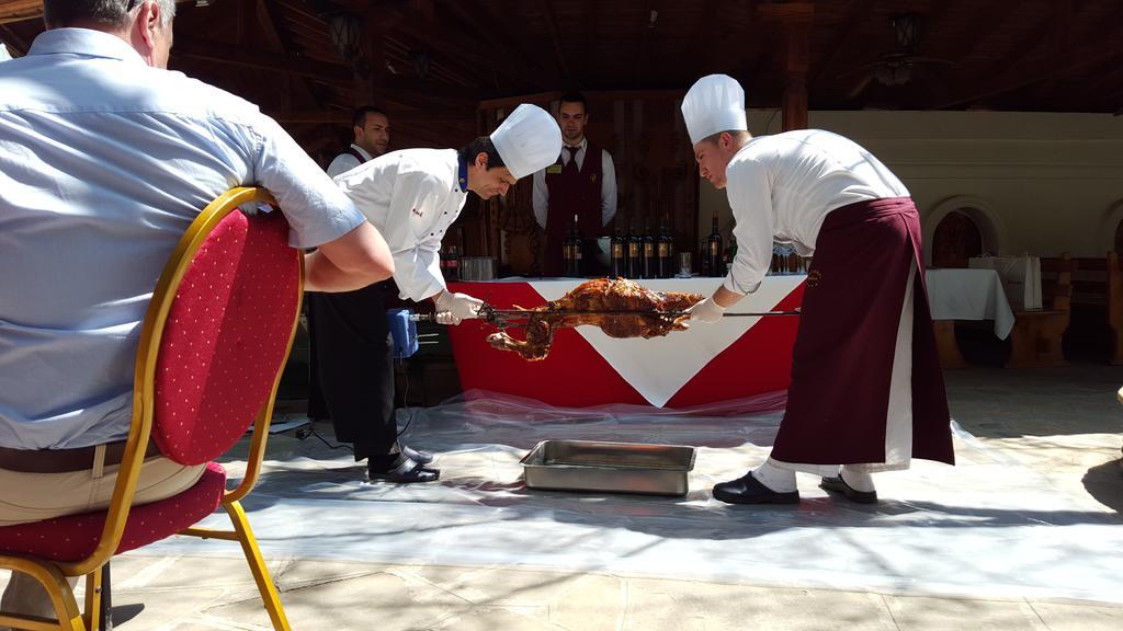 Bozukova House Hotel Sliven ภายนอก รูปภาพ